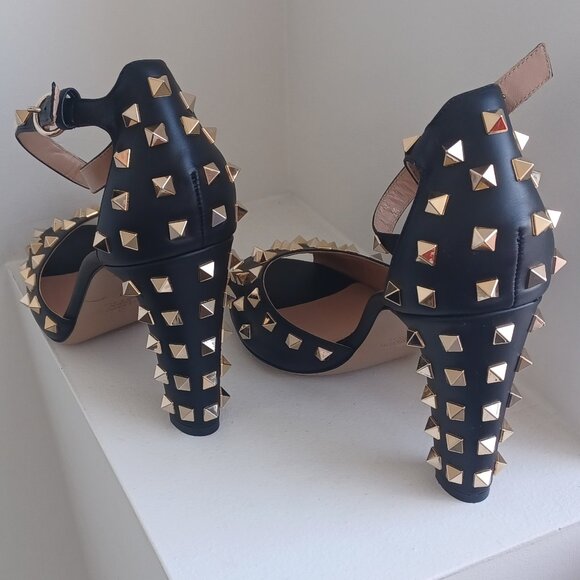 Valentino Rockstud Sandals size 41 Black - Picture 2 of 8